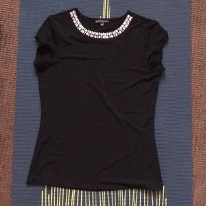 Black blouse with accent